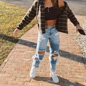 American Eagle Mom Jeans